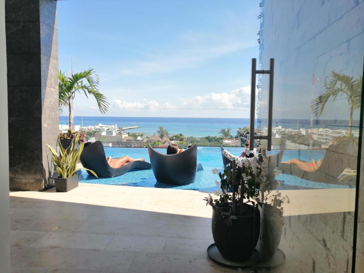Luxury Suites , Calle 14Th Playa del Carmen Exterior photo